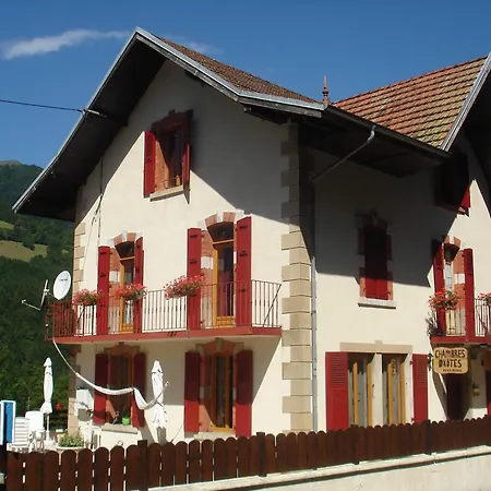 Paris Eiffel B&B Le Petit-Bornand-les-Glieres